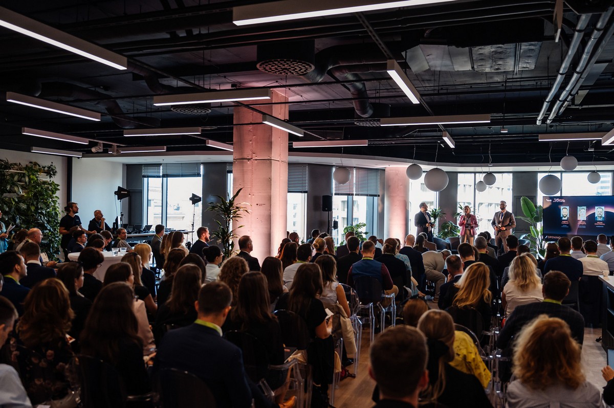 AmCham_The_Festival_of_future_second_day-The_Spot__077.jpg