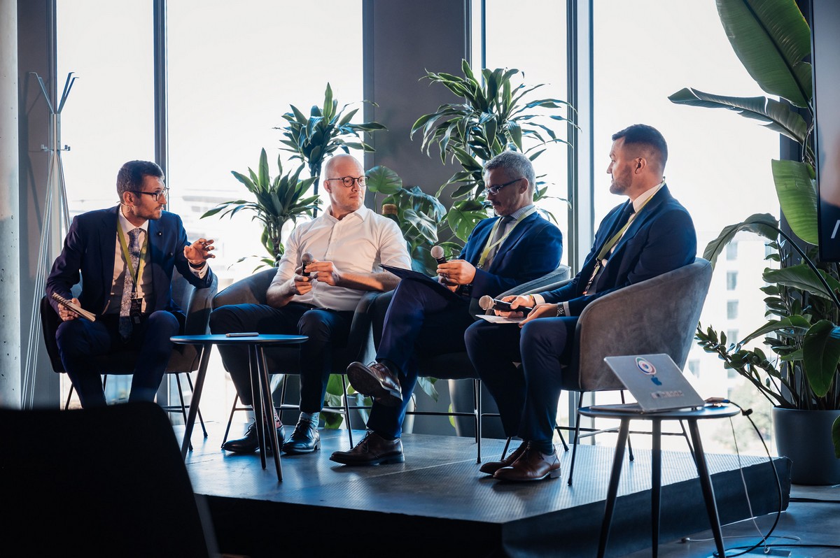 AmCham_The_Festival_of_future_second_day-The_Spot__109.jpg