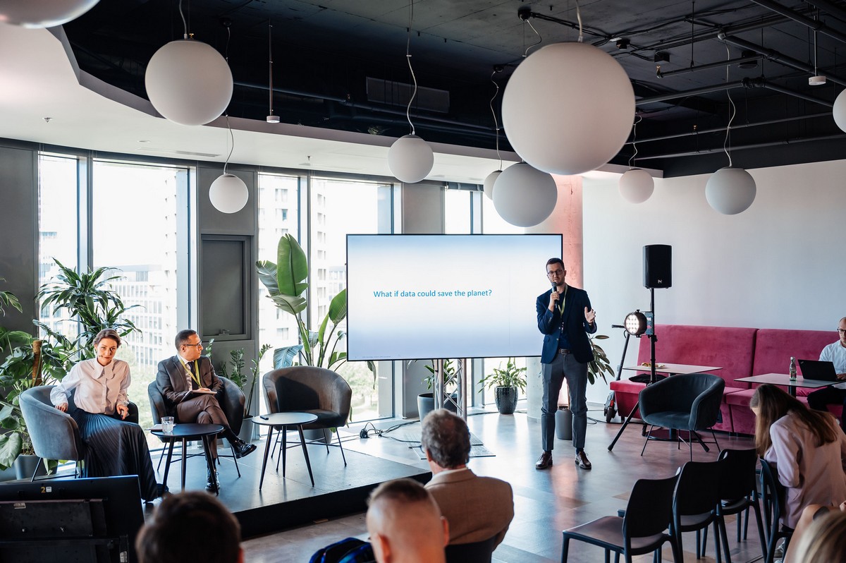 AmCham_The_Festival_of_future_second_day-The_Spot__226.jpg