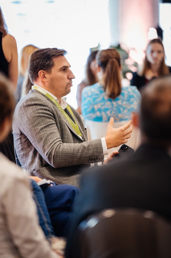 AmCham_The_Festival_of_future_second_day-The_Spot__296.jpg