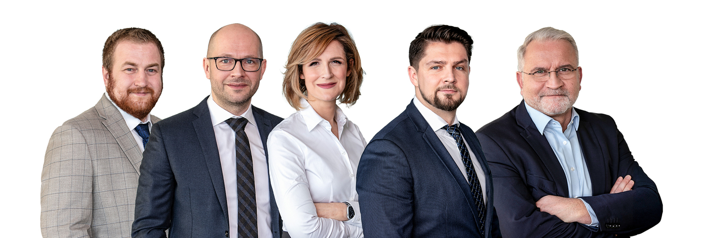 KPMG_novi equity partneri_zlava_Stefan Karsay, Rado Kratky, Lygia Fullbrook, Marek Masaryk, Marc Leubner.jpg