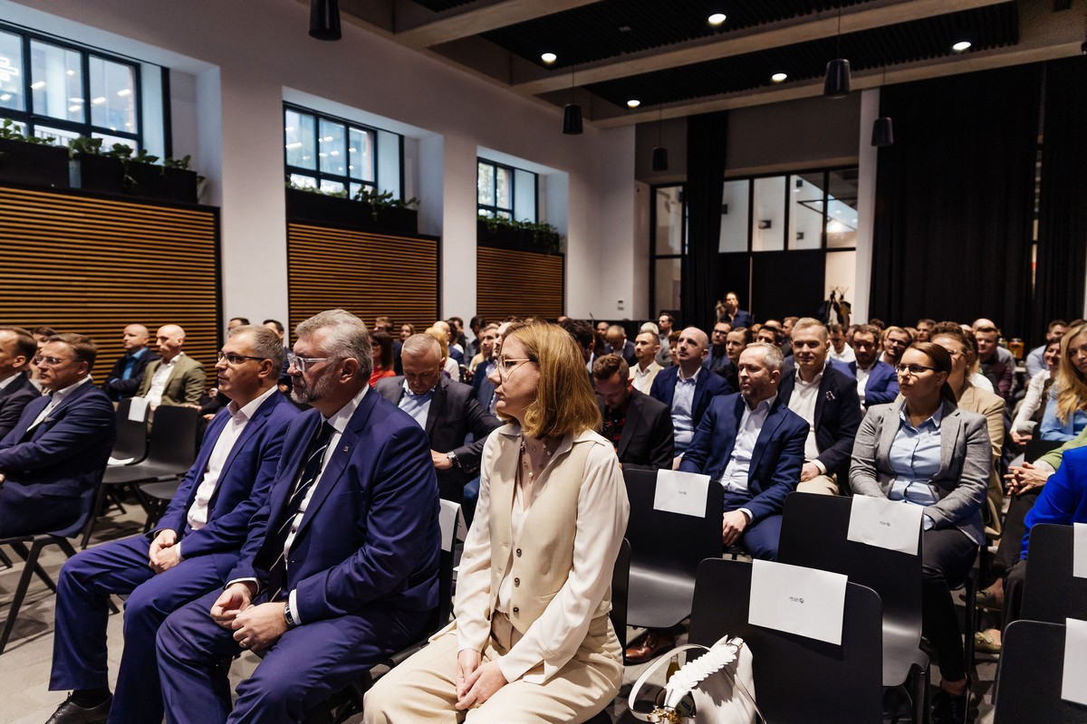 AmCham_Corporate_Banking_Forum__37.jpg
