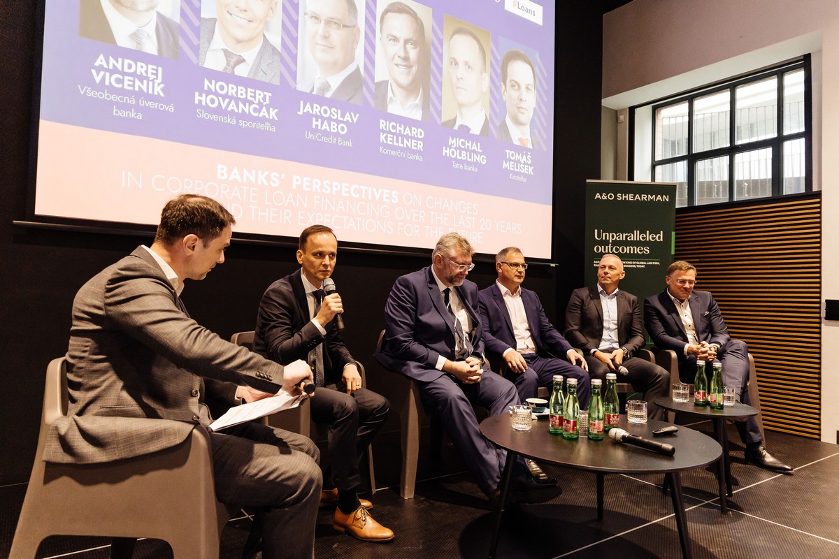AmCham_Corporate_Banking_Forum__68.jpg