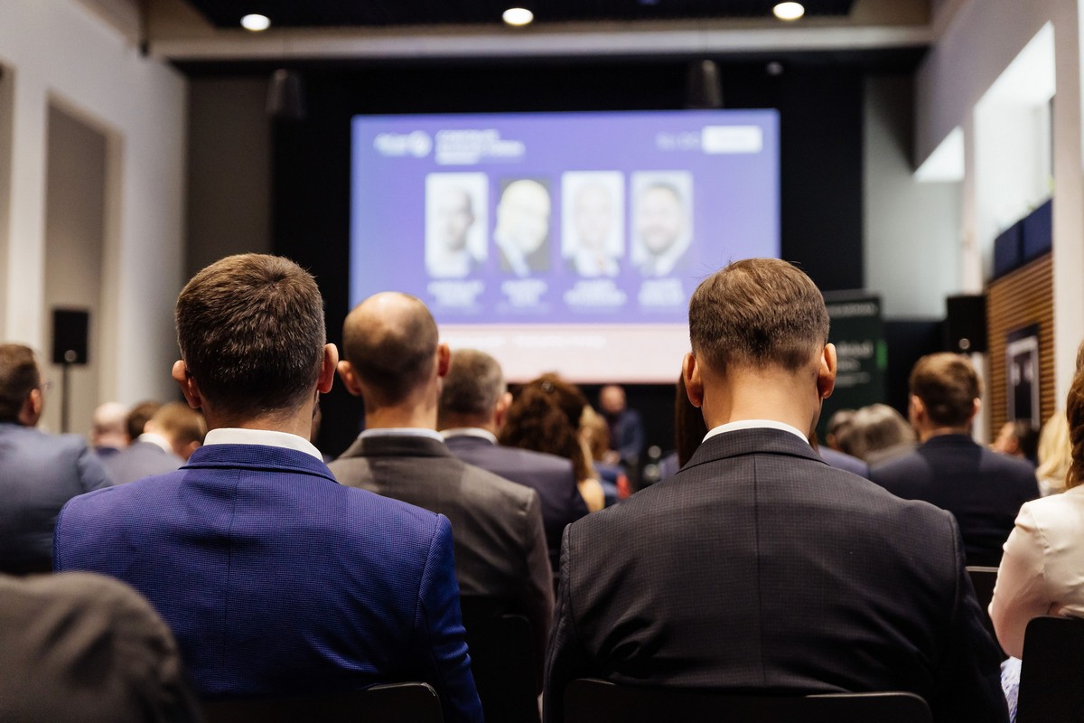 AmCham_Corporate_Banking_Forum__9993.jpg